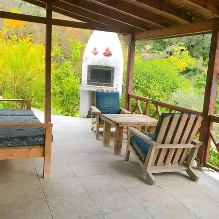 The Stone House, A Peaceful Escape For Seasons Holiday home