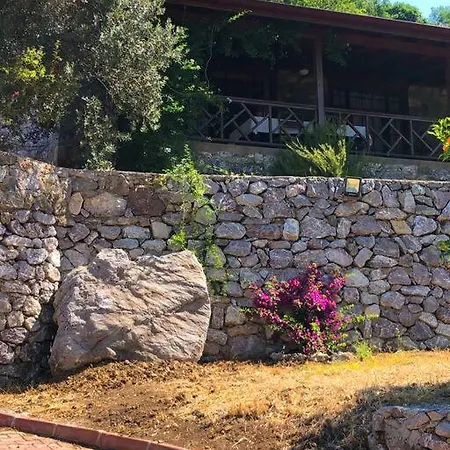 Holiday home The Stone House, A Peaceful Escape For Seasons