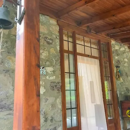 The Stone House, A Peaceful Escape For Seasons Holiday home *
