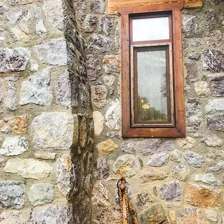Holiday home The Stone House, A Peaceful Escape For Seasons *